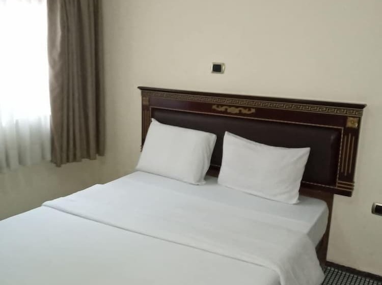 اتاق استاندارد, Lucy Guest House