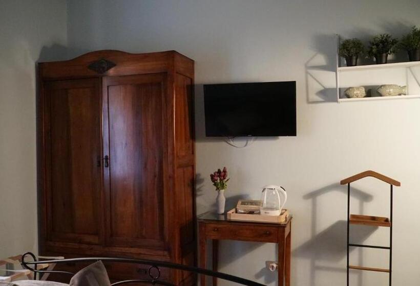 Chambre Standard, Room & Breakfast Canalino 21