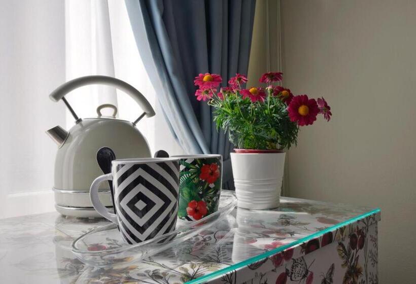 Chambre Standard Individuelle Salle de Bains Commune, Room & Breakfast Canalino 21