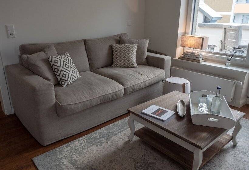 סוויטה עם מרפסת, Boutique Hotel Villa Monika