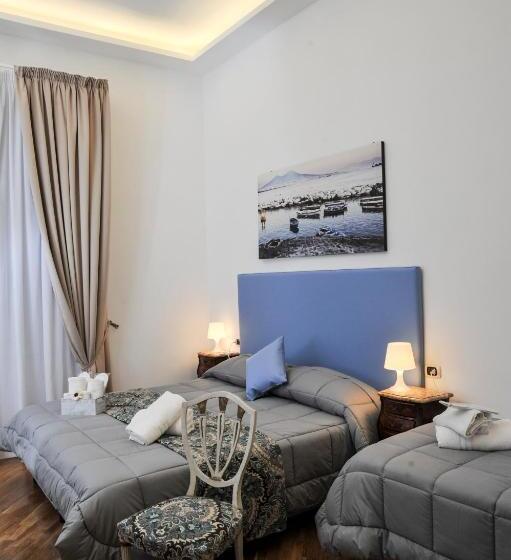 اتاق سه نفره دلوکس با چشمانداز دریا, Di Palma Suite