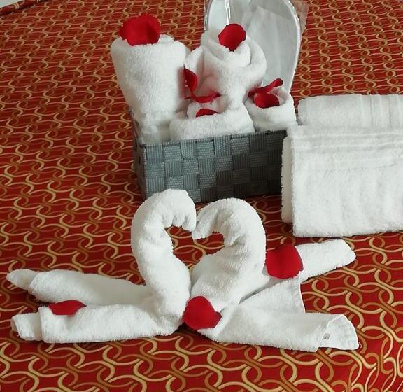 اتاق سوپریور چهار تخته, Di Palma Suite