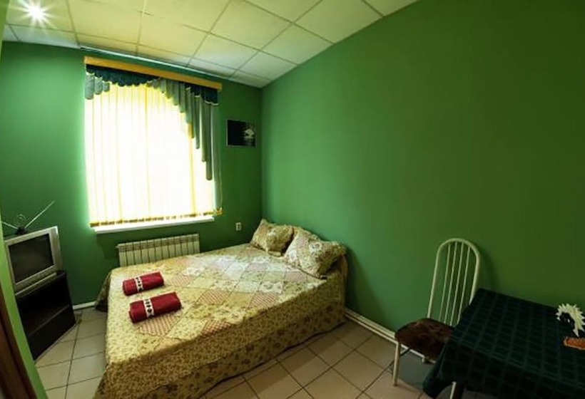 스탠다드 룸, Tysacha I Odna Noch