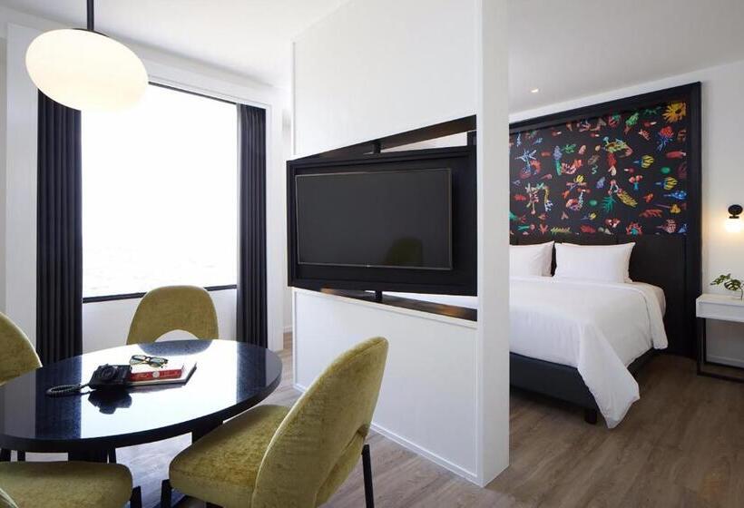 Студия Стандарт, De Braga, Artotel Curated