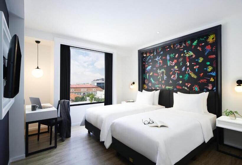 Семейный Номер, De Braga, Artotel Curated