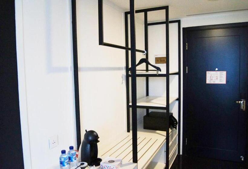 Студио Стандарт Кровать Кинг, De Braga, Artotel Curated