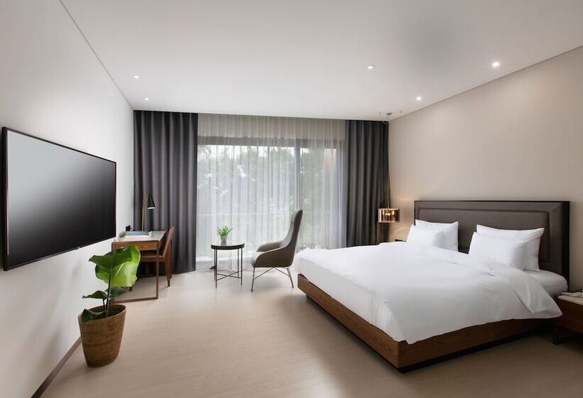 غرفة قياسية مزوَّدة بتراس, N Bridge Hotel Jeon Ju