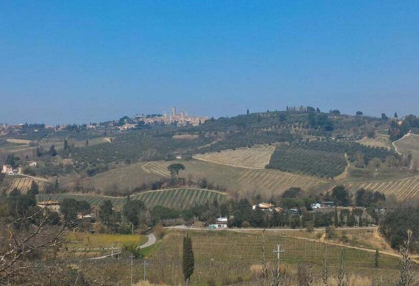 דירת שני חדרים, Borgo Montauto