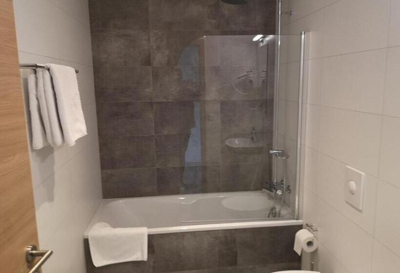 اتاق سوپریور, Centrum