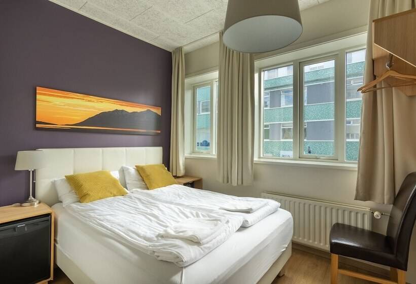 اتاق اکونومی, Centrum