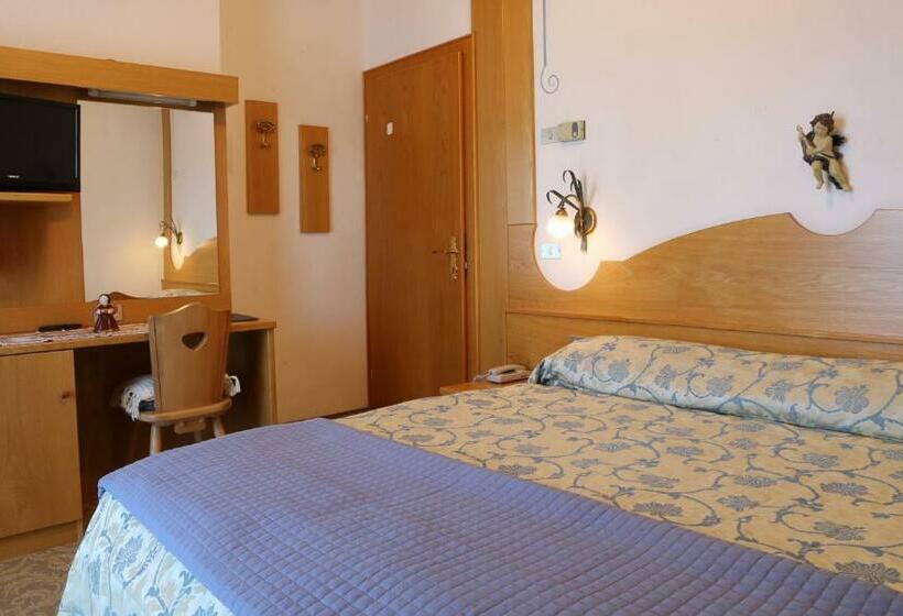 חדר סטנדרט עם מרפסת, Belvedere Srl