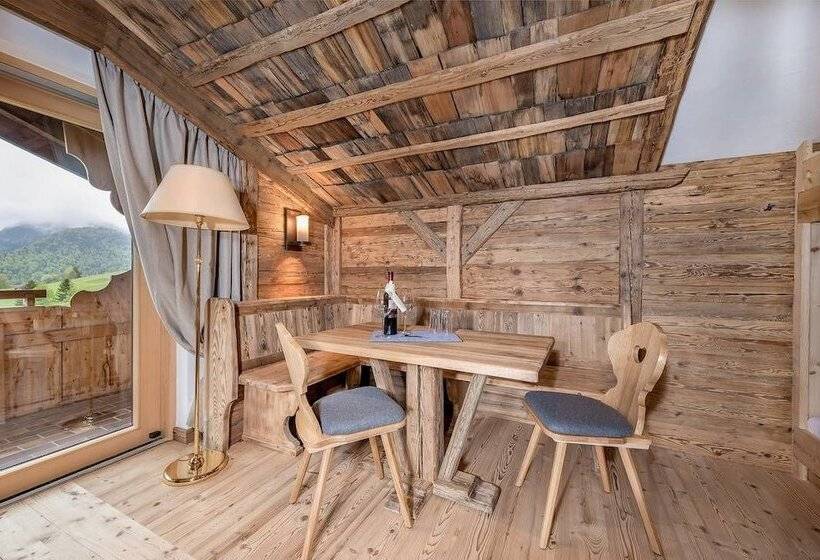 غرفة قياسية مزوَّدة بتراس, Gröbl Alm