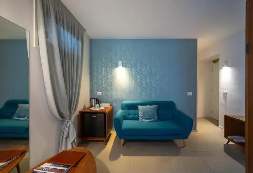 سوییت جونیور, Le Stanze Del Lago Suites & Pool