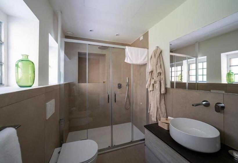 Полулюкс с Балконом, Le Stanze Del Lago Suites & Pool