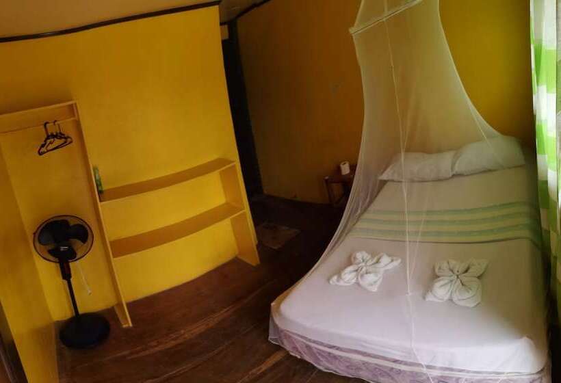 기본룸, Guanna's Place Room And Resto Bar