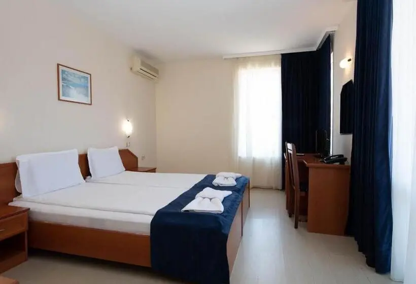 اتاق استاندارد, Amon Ra Hotel Family