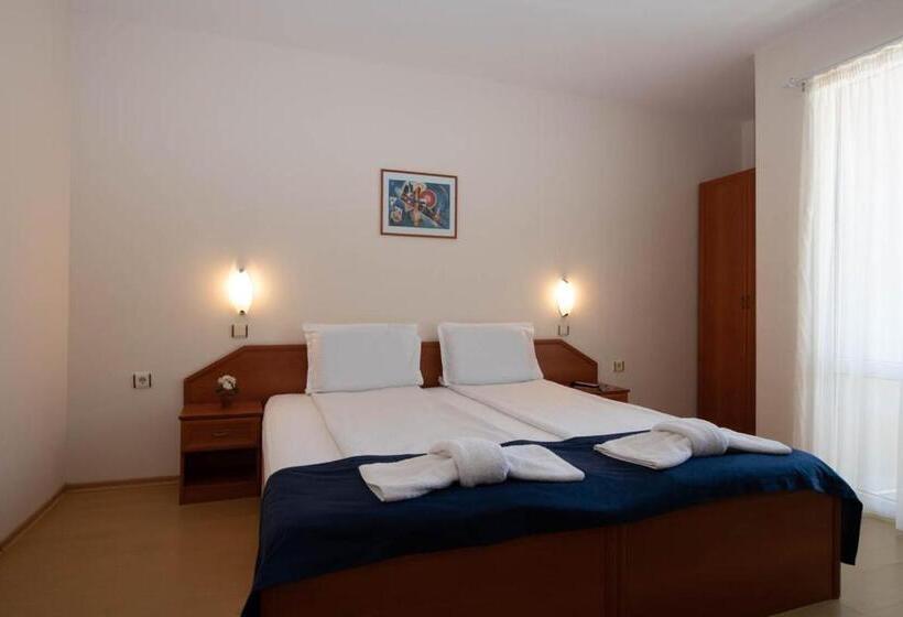 Апартаменты 1 Спальня, Amon Ra Hotel Family