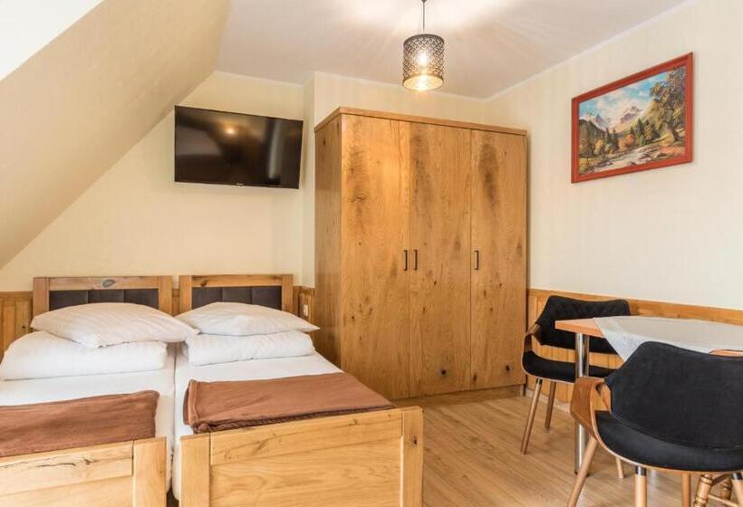 اتاق استاندارد, Leśny Dwór