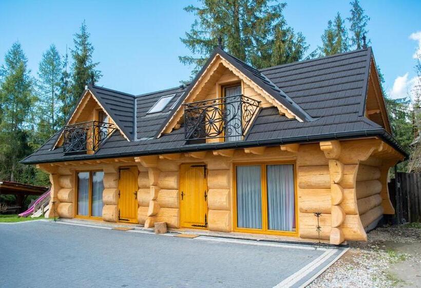 کلبه ییلاقی سوپریور یک خوابه, Leśny Dwór