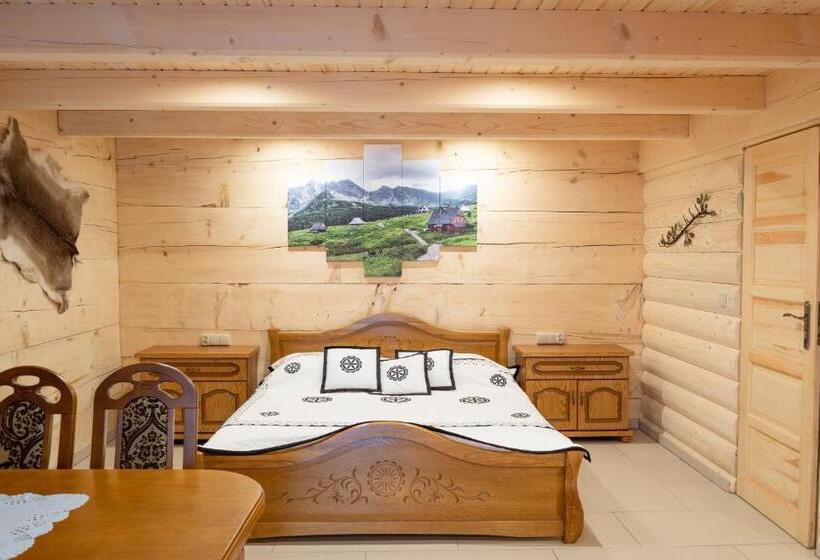 کلبه ییلاقی سوپریور یک خوابه, Leśny Dwór