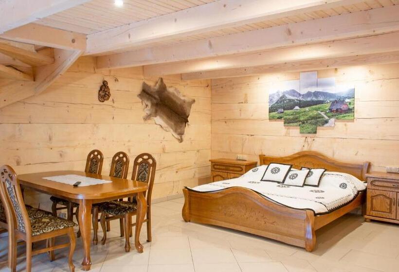 کلبه ییلاقی سوپریور یک خوابه, Leśny Dwór