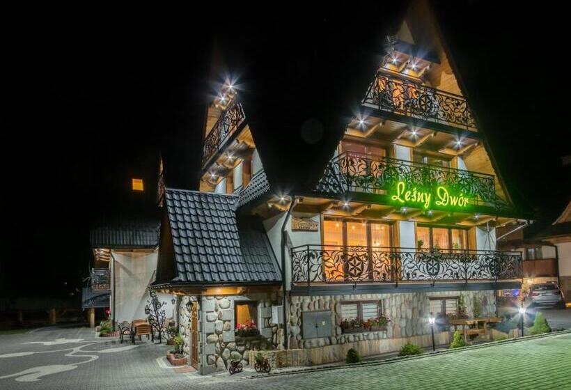 اتاق استاندارد سه نفره, Leśny Dwór