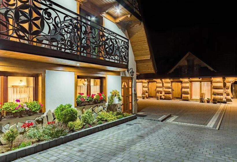 اتاق استاندارد چهار تخته, Leśny Dwór