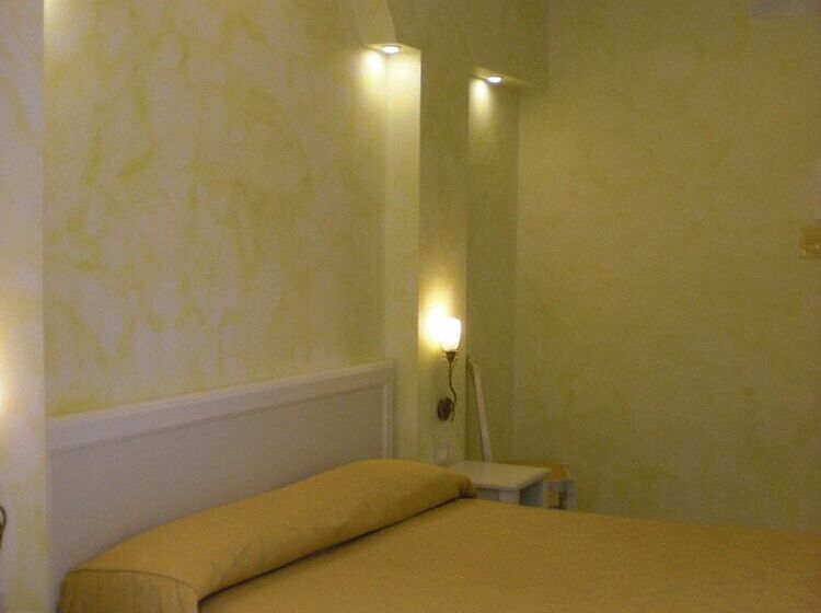 اتاق استاندارد چهار تخته, Il Gabbiano