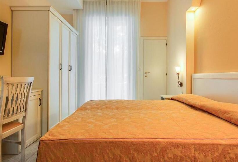 اتاق استاندارد چهار تخته, Il Gabbiano