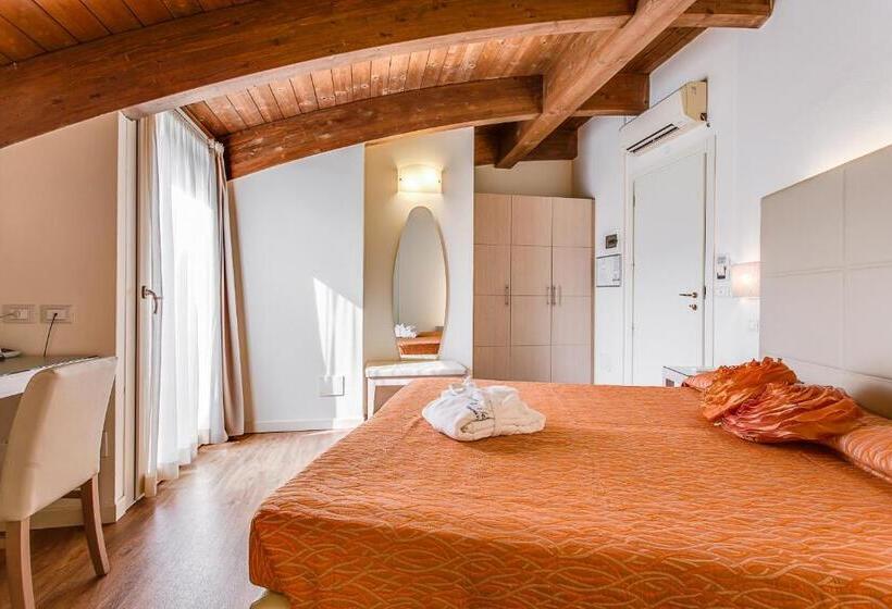 اتاق استاندارد, Il Gabbiano