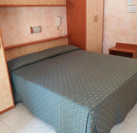 اتاق عادی, Il Gabbiano