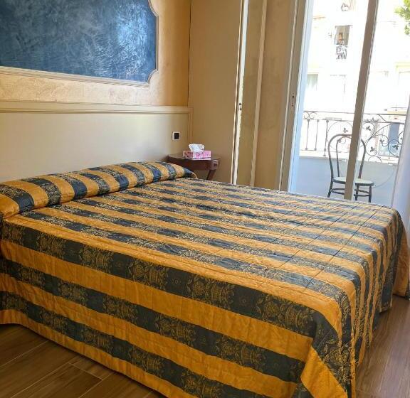 اتاق اکونومی, Il Gabbiano