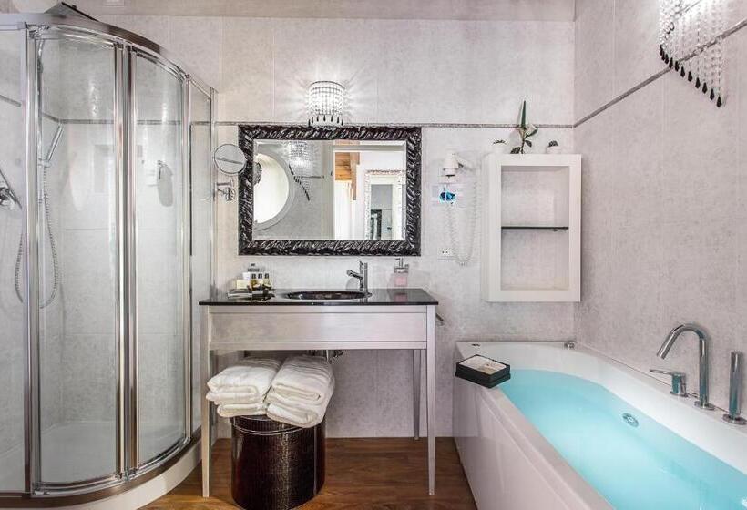 سوییت لوکس, Il Gabbiano