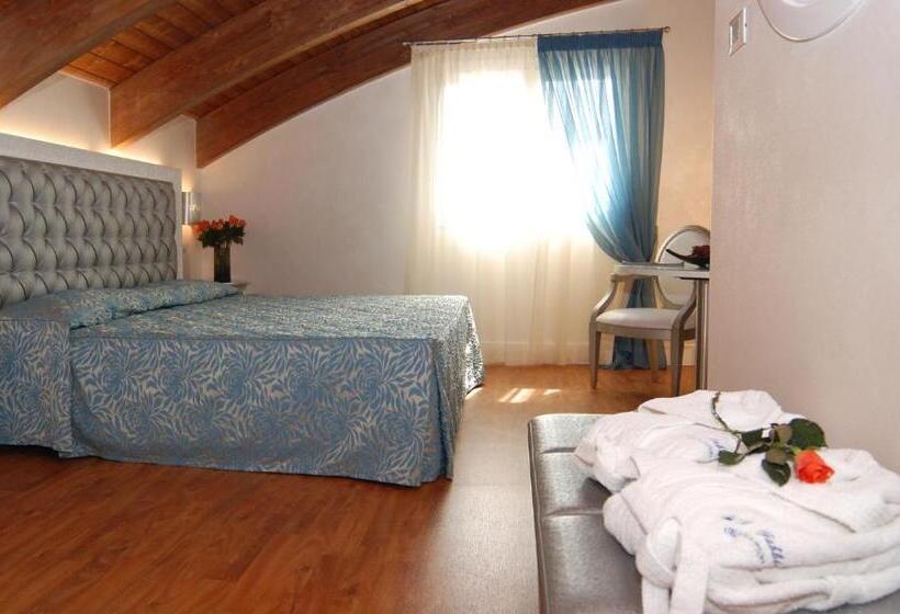 سوییت لوکس, Il Gabbiano