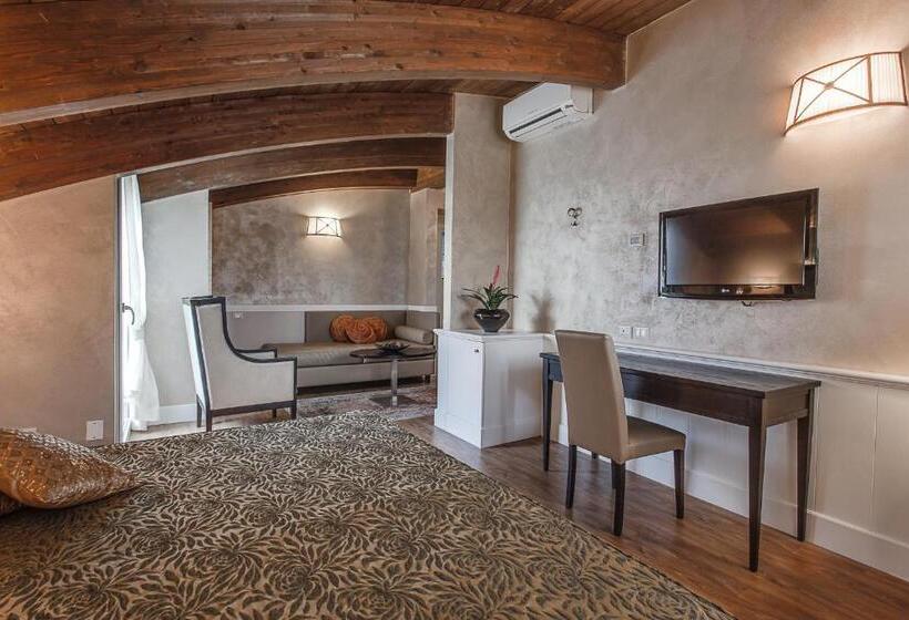 سوییت جونیور, Il Gabbiano