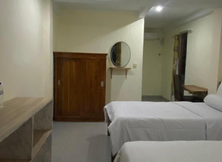 豪华家庭房间, Pesona Bali Room And Restaurant