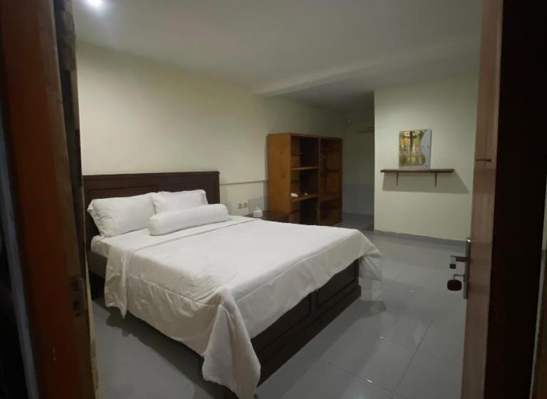 اتاق لوکس, Pesona Bali Room And Restaurant