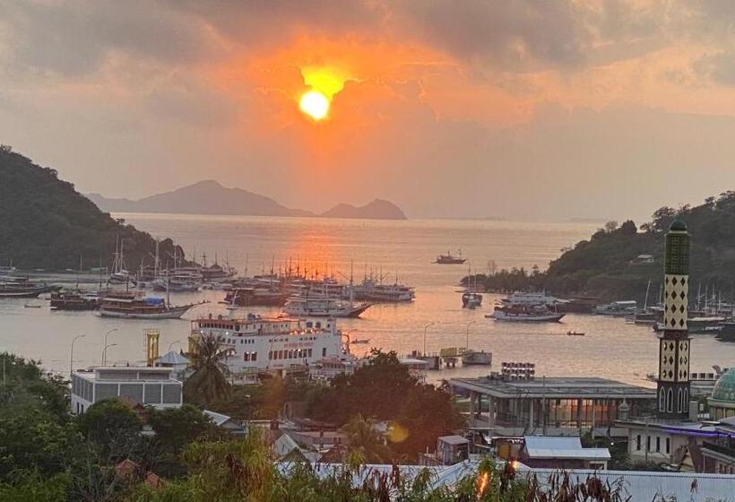 اتاق لوکس با چشمانداز دریا, Pesona Bali Room And Restaurant