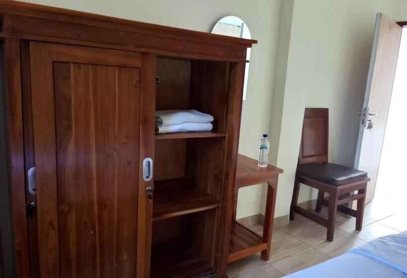 带海景的豪华间, Pesona Bali Room And Restaurant