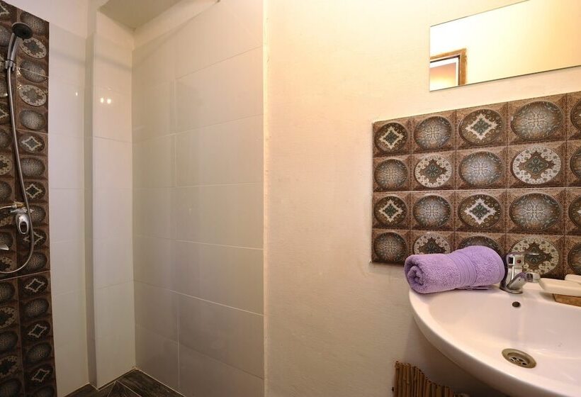 Pokój Rodzinny, Spice Quarter Inn