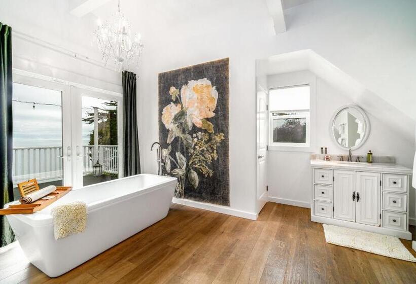 جناح ديلوكس مطل على البحر, Agate Cove Inn