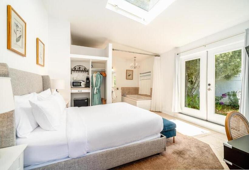 جناح مطلّ علي الحديقة, Agate Cove Inn