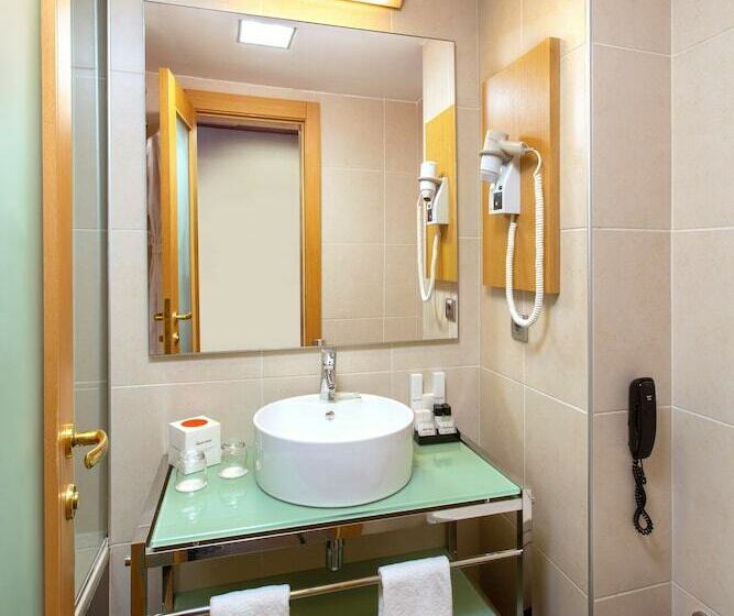 اتاق سوپریور, Nippon