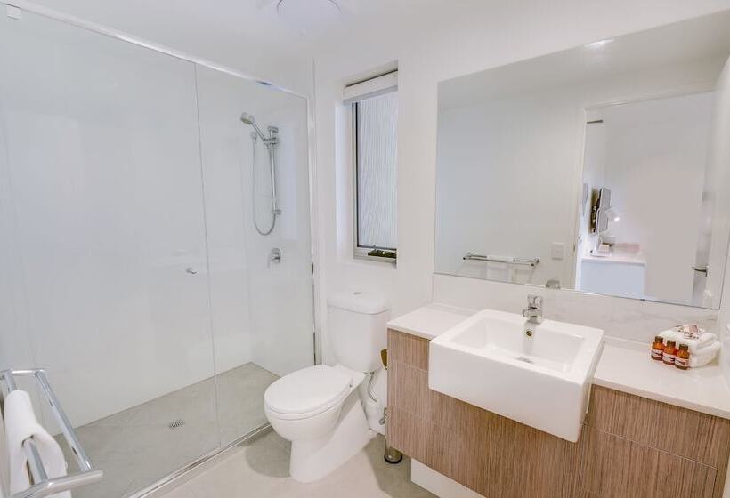 带3个卧室的公寓, Aquarius Kawana