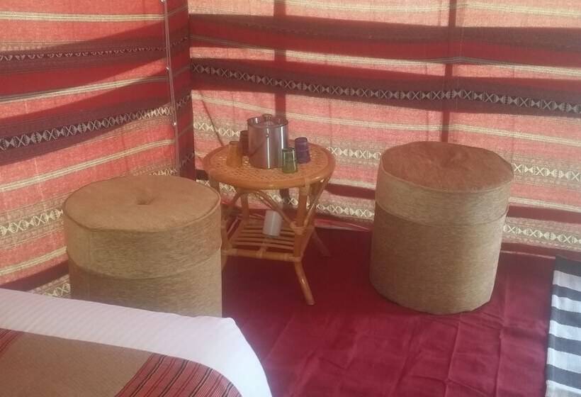چادر با خدمات رفاهی استاندارد, Al Sarmadi Desert Night Camp