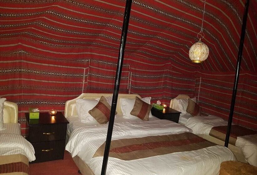 چادر با خدمات رفاهی استاندارد, Al Sarmadi Desert Night Camp