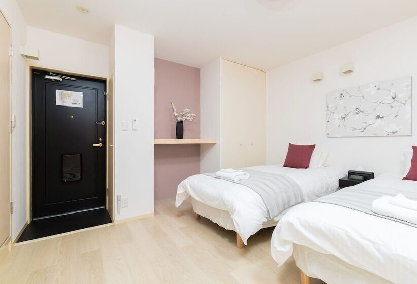 اتاق استاندارد چهار تخته, Guesthouse Miyabi