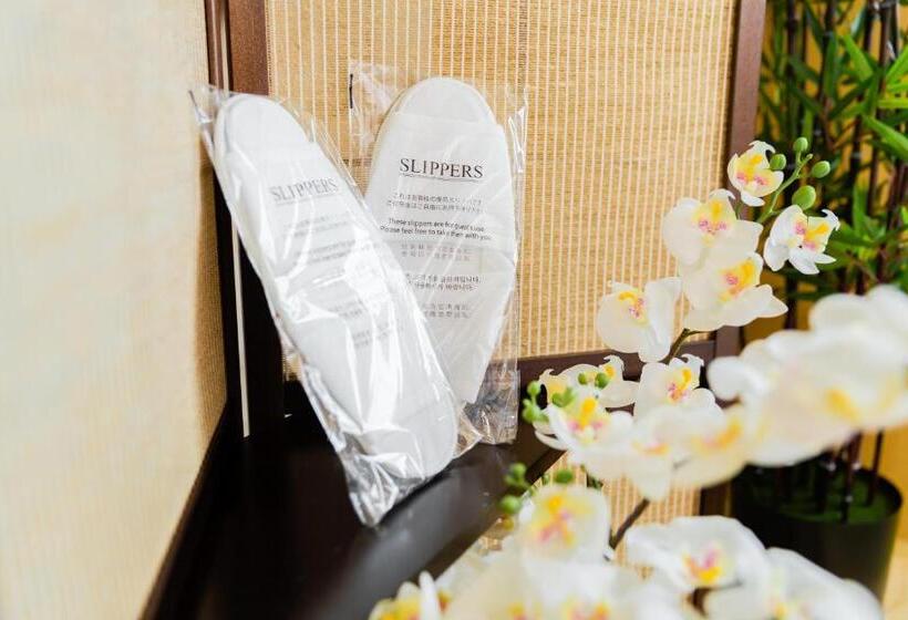 اتاق استاندارد چهار تخته, Guesthouse Miyabi