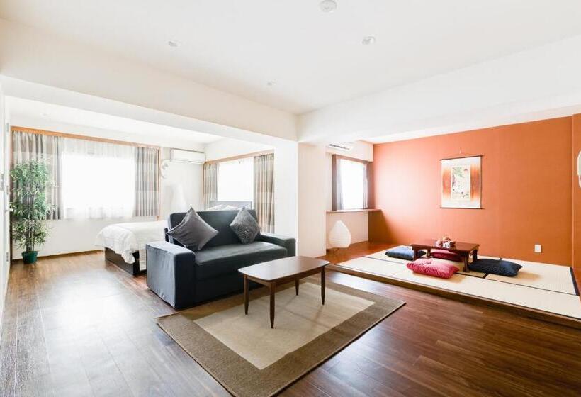 سوییت خانوادگی, Guesthouse Miyabi