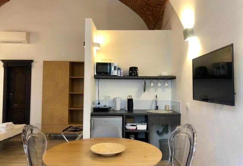 اتاق لوکس, Dimora Cavalieri